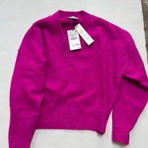New with tag Zara Sweater